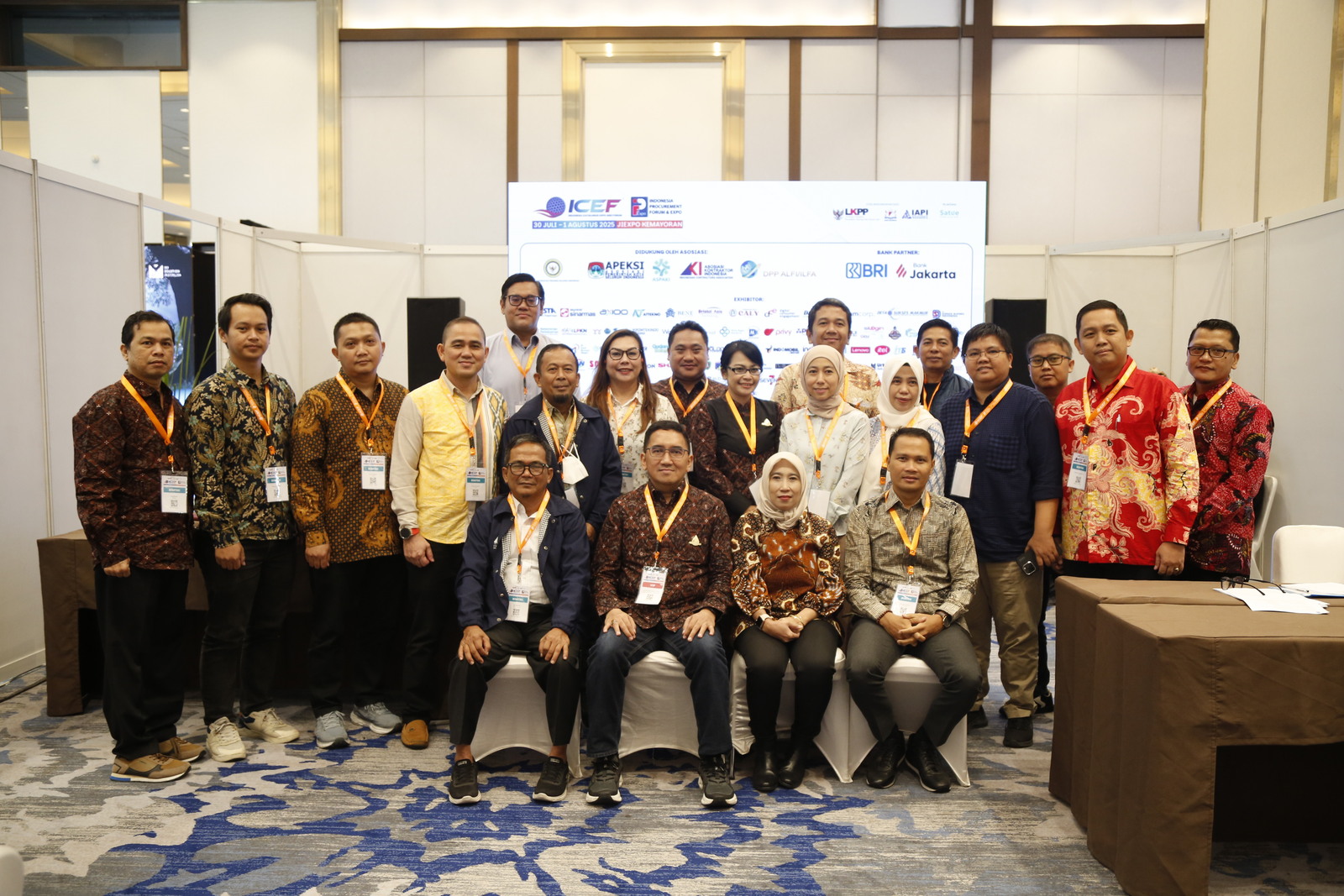 Kunjungan Booth oleh Bapak Eddy Hiariej (Wakil Menteri Hukum & HAM)