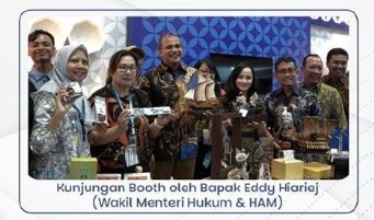 Kunjungan Booth oleh Bapak Eddy Hiariej (Wakil Menteri Hukum & HAM)
