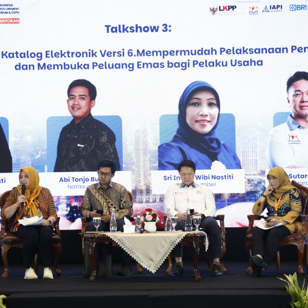 Display Produk di booth pameran ICEF